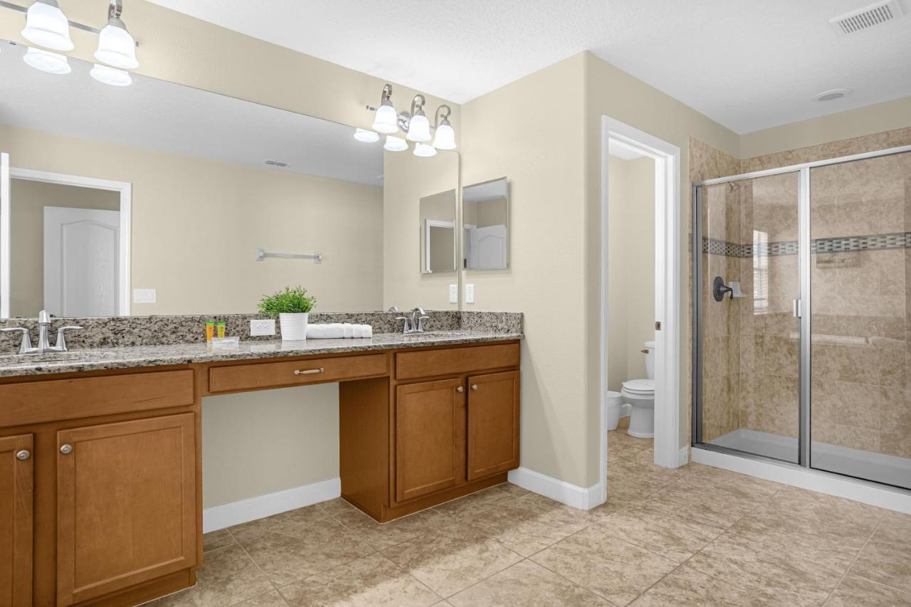 קיסימי Light Yellow Home Lift Your Mood Near Disney 5Beds מראה חיצוני תמונה